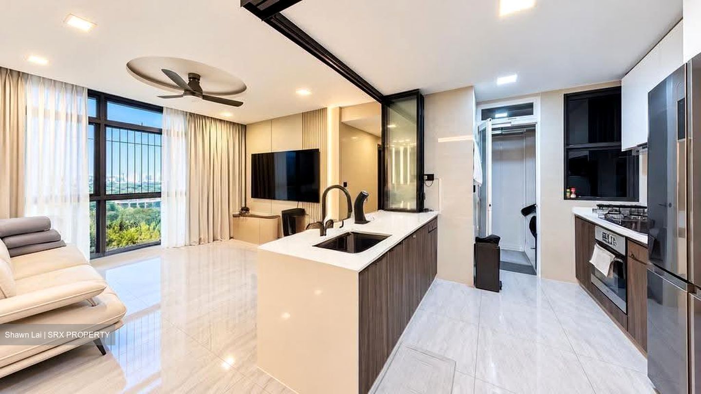 Symphony Suites (D27), Condominium #637949461